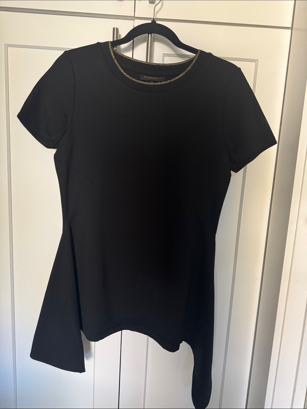 Donna Karan Black Short-Sleeve Asymmetric Tee with Metallic Neckline